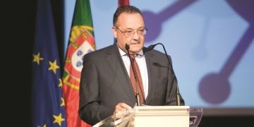 Gripe: secretário de Estado da Saúde apela à vacinação