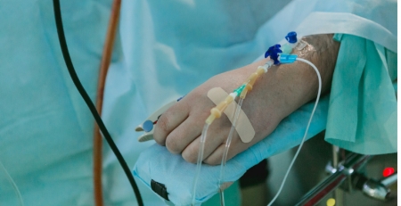 Cinco casos de COVID-19 impedem internamentos para Pneumologia no Amadora-Sintra