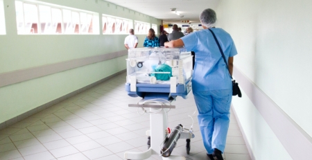 COVID-19: autópsias revelam “completa disrupção da arquitetura pulmonar”