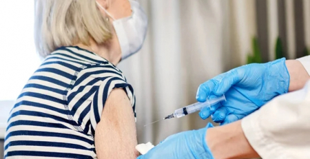 Vacinómetro: um em cada quatro portugueses com 65 ou mais anos já foi vacinado para a gripe