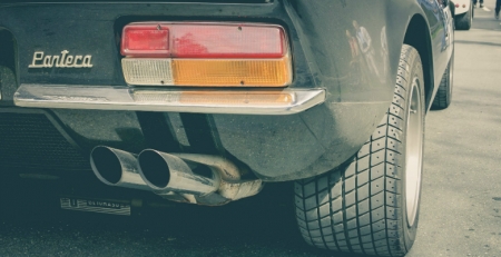 Exposição a poluente dos carros diesel reduz capacidade do sistema imunitário matar bactérias