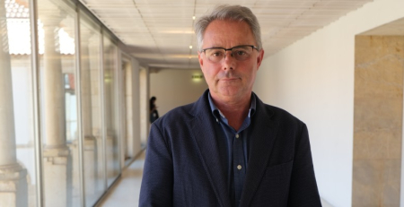 "É preciso criar condições de maior acessibilidade dos profissionais de saúde à vacina da gripe"