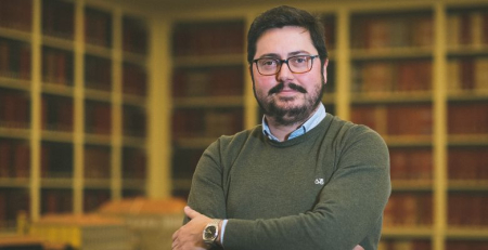 Dos corticoides à terapêutica tripla: o caminho a percorrer