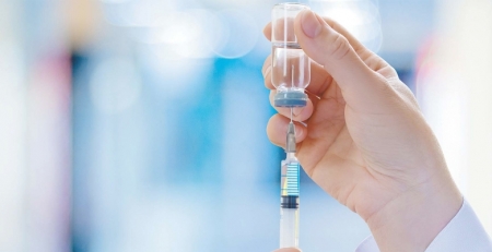 Número de vacinas administradas em maio caiu mais de 40%